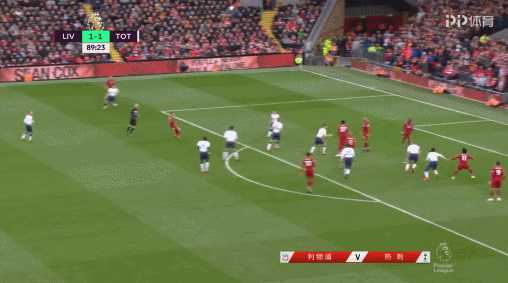 球员表情管理失控太搞笑